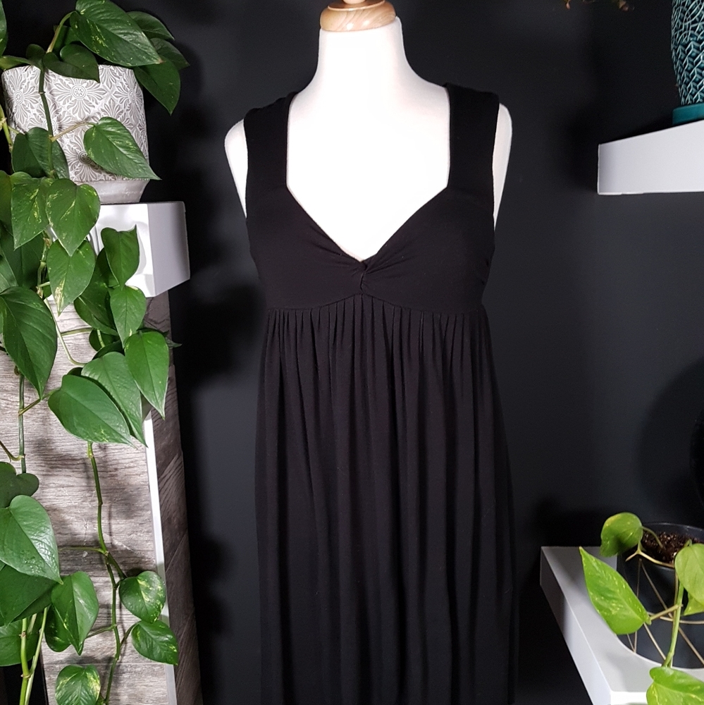 ⭐3/$20⭐ Empire waist dress